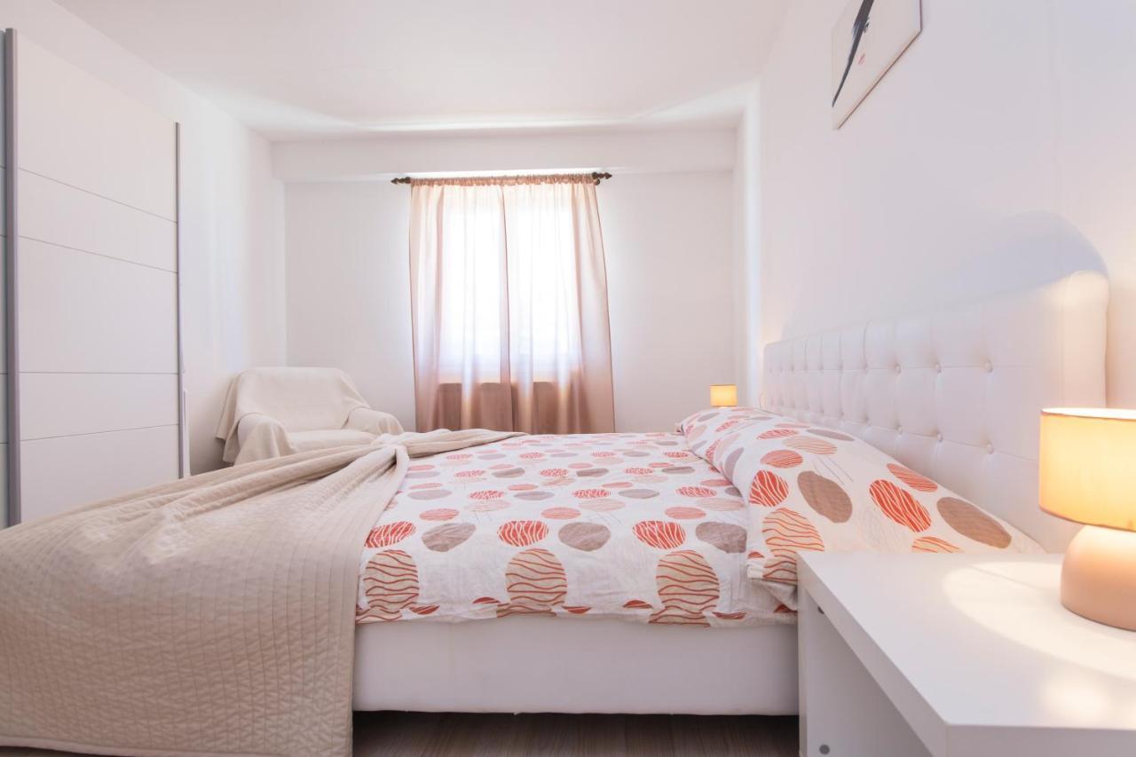 Apartmani Xenia & Desiderio Buzet Exterior photo